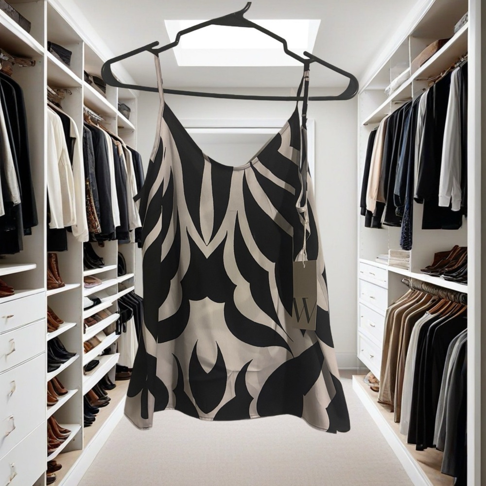 Black and White Patterned Women's Top - Picture 2 of 2